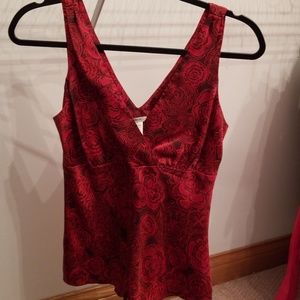 100% silk floral double v neckline size small